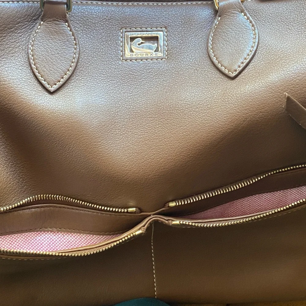 Dooney & Bourke Large Double Pocket Satchel - Picture 2 of 7
